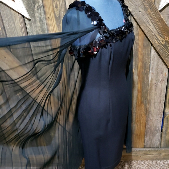 Vintage Dresses & Skirts - Lee Jordan VTG Cape Dress